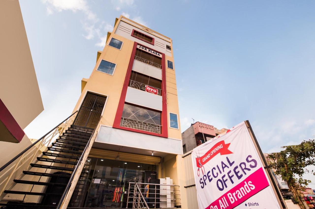 Hotel Oyo Mohan Residency Kurmannapalem Exterior foto